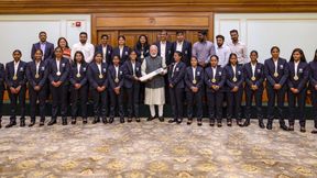 ప్రధానితో ప్రపంచ ఛాంపియన్స్!