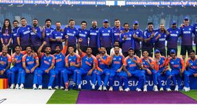 కోహ్లీ, రోహిత్ కాదు.. పాకిస్థానీల గుండెల్లో గుబులు పుట్టించిన భారత క్రికెటర్ అతనే! కోహ్లీ, రోహిత్ కాదు.. పాకిస్థానీల గుండెల్లో గుబులు పుట్టించిన భారత క్రికెటర్ అతనే!