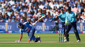 IND vs ENG: టీమిండియాకు డబుల్ షాక్.. టి20ల తర్వాత వన్డే సిరీస్ కూడా అవుట్! IND vs ENG: టీమిండియాకు డబుల్ షాక్.. టి20ల తర్వాత వన్డే సిరీస్ కూడా అవుట్!