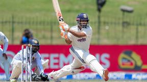 IND vs SL: ధోనీ రికార్డ్ బద్దలు కొట్టిన రిషభ్ పంత్.. తొలి వికెట్ కీపర్గా..! IND vs SL: ధోనీ రికార్డ్ బద్దలు కొట్టిన రిషభ్ పంత్.. తొలి వికెట్ కీపర్గా..!