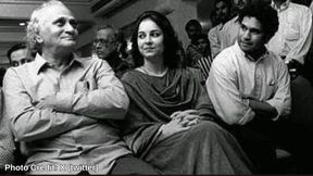 టీచర్స్ డే గిఫ్ట్.. తండ్రి పేరిట సచిన్ టెండూల్కర్ కీలక ప్రకటన! టీచర్స్ డే గిఫ్ట్.. తండ్రి పేరిట సచిన్ టెండూల్కర్ కీలక ప్రకటన!