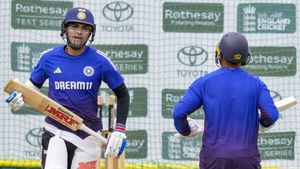 IND vs ENG: గిల్ పంజా.. వందేళ్ల రికార్డులపై గురిపెట్టిన భారత టెస్ట్ కెప్టెన్ 