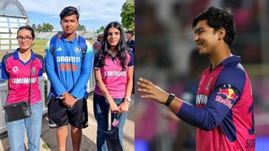 మస్తు రికార్డులు కొట్టిండు.. కానీ బుడ్డోడికి యమ సిగ్గు!!