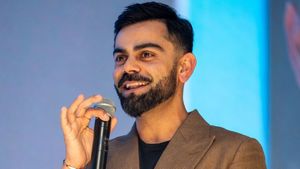 అతనే నా ఫేవరేట్ తెలుగు హీరో: విరాట్ కోహ్లీ