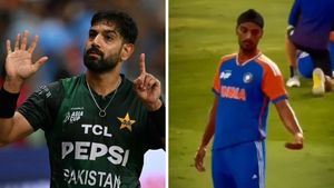 హరీస్ రౌఫ్ ఓవరాక్షన్.. అర్ష్‌దీప్  కౌంటర్ పోలా అదిరిపోలా!(వీడియో)