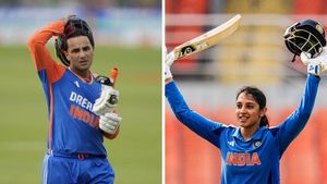 అభిషేక్ శర్మ, స్మృతి మంధానకు అరుదైన అవార్డ్!