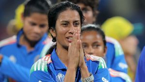 ఆయన వల్లే ఈ విజయం.. కన్నీటి పర్యంతమైన జెమీమా!