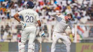 IND vs SA: భారత్ ఆలౌట్.. ఆధిక్యం ఎంతంటే..?