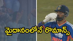 IND vs SA: హార్దిక్ సిక్సర్లు.. మహికా ముద్దులు!(వీడియో)
