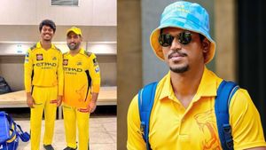 ధోనీ దొరకబట్టిన ఆణిముత్యం: సీఎస్కే గూటికి జూనియర్ హార్దిక్!