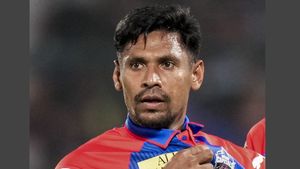 IPL 2026: రూ.9 కోట్ల కాంట్రాక్ట్ రద్దు.. ఎంత రెచ్చగొట్టినా కోర్టుకు వెళ్లనన్న స్టార్ పేసర్!