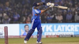 సూర్య అసలు కోచ్ గంభీర్ కాదు.. సీక్రెట్ రివీల్ చేసిన మిస్టర్ 360!