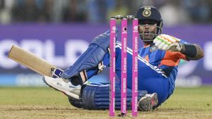 సూర్యకుమార్ ఇన్నింగ్స్‌పై అమెరికా ప్లేయర్ ఫిదా!