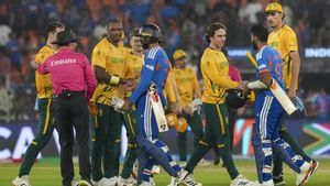 ముందు అతడి నోరు మూయించండి బాబోయ్.. లేదంటే సెమీస్ చేరడం కల్లే!