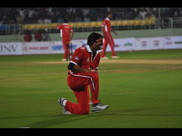 సిసిఎల్ 12