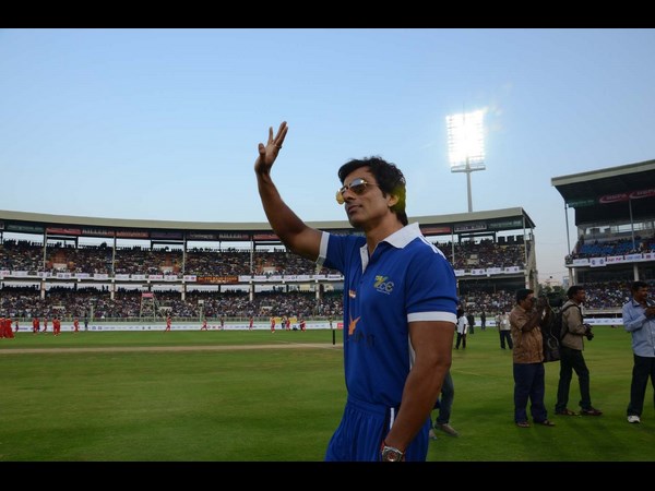 సిసిఎల్ 18