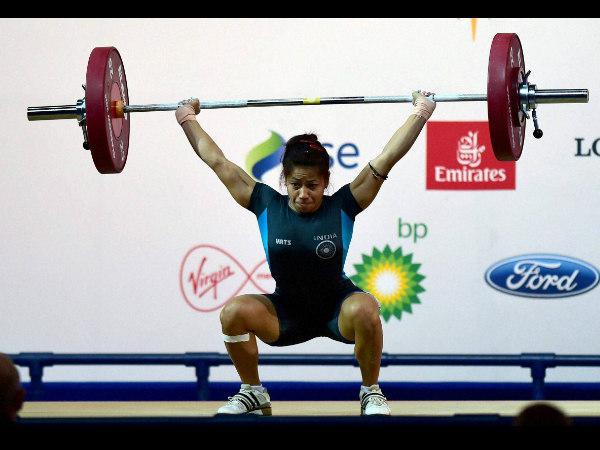 పతకంతో సంజిత