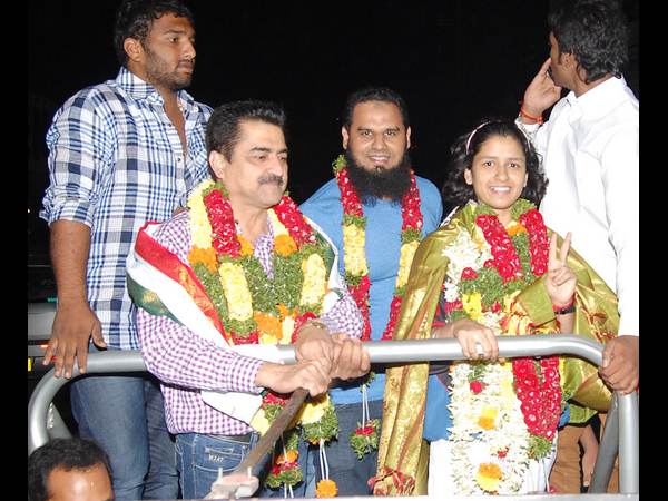 స్వర్ణ విజేతకు స్వాగతం