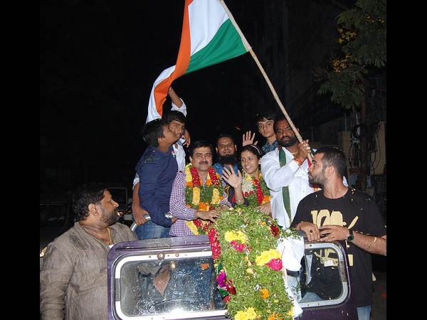 స్వర్ణ విజేతకు స్వాగతం