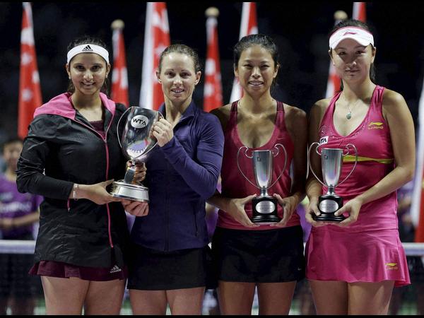  మోడీ అభినందనలు, సానియా కృతజ్ఞతలు