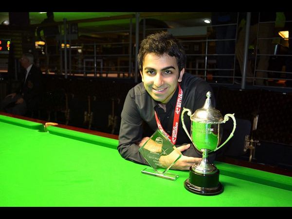 ప్రపంచ బిలియర్డ్స్ ఛాంపియన్ షిప్ గెలుచుకున్న పంకజ్ అద్వానీ
