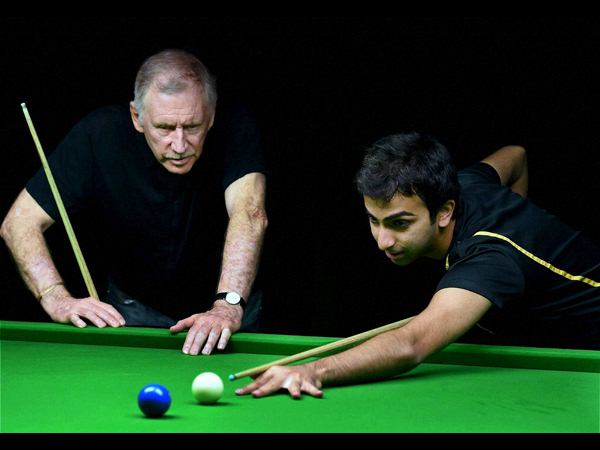 ప్రపంచ బిలియర్డ్స్ ఛాంపియన్ షిప్ గెలుచుకున్న పంకజ్ అద్వానీ