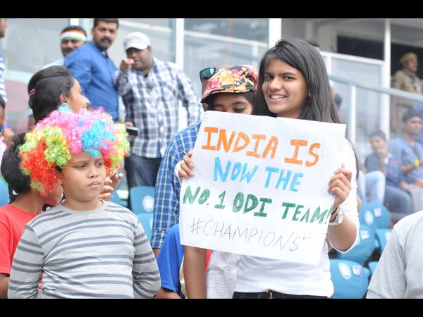 క్రికెట్