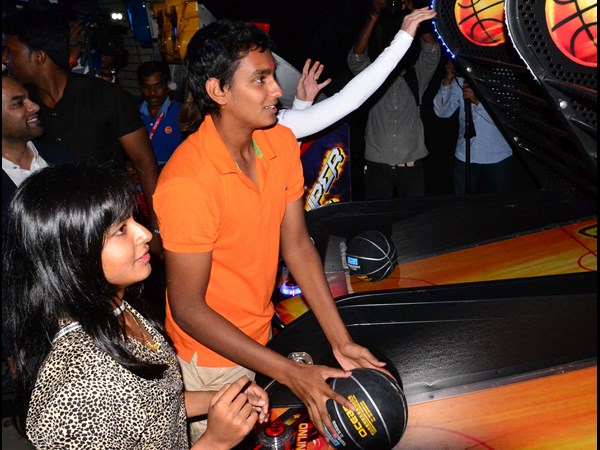  సుజనా మాల్‌లో హైదరాబాద్ ఏసెస్ జట్టు 