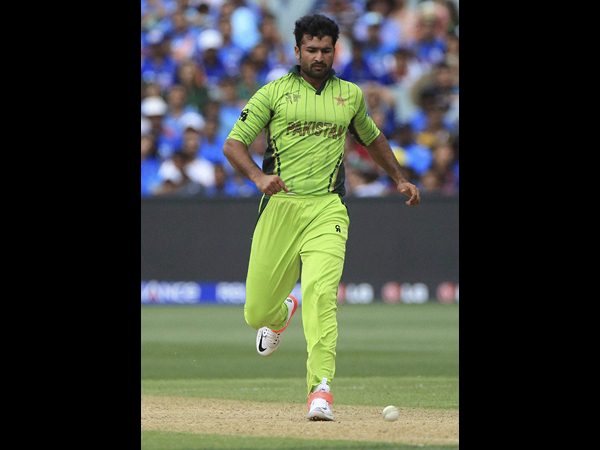 కోహ్లీ-ధావన్ రికార్డు భాగస్వామ్యం