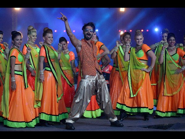 అట్టహాసంగా జరిగిన ఐపీఎల్ ప్రారంభోత్సవం