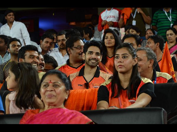 ఎస్ఆర్‌హెచ్ వర్సెస్ సీఎస్కే