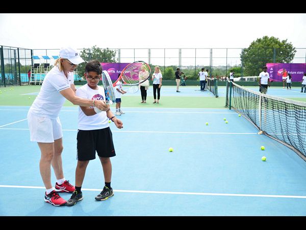 సానియా-నవ్రతిలోవా సందడి