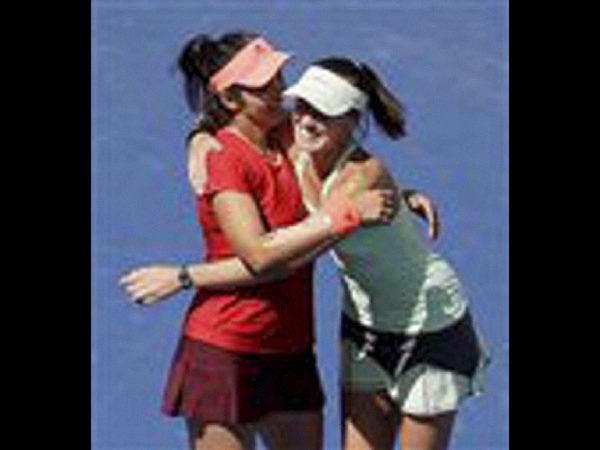 సానియాకు ఐదో గ్రాండ్ స్లామ్: కేసీఆర్‌ అభినందన