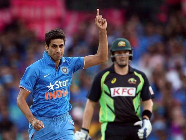 3rd T20I: Australia win toss, opt to bat first against India at SCG 