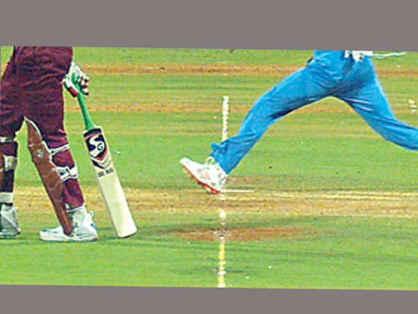 15వ ఓవర్‌లో పాండ్య: