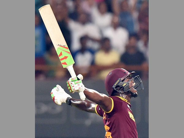 ఉత్కంఠ: వరల్డ్ టీ20 వెస్టిండిస్‌దే, నిరాశలో ఇంగ్లాండ్