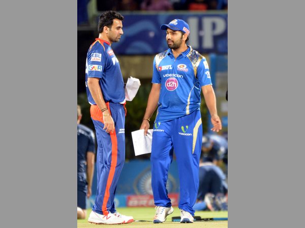 కెప్టెన్లు జహీర్, రోహిత