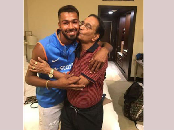 ట్రయల్స్‌ కోసం రమ్మని చెప్పిన జాన్‌ రైట్‌ 