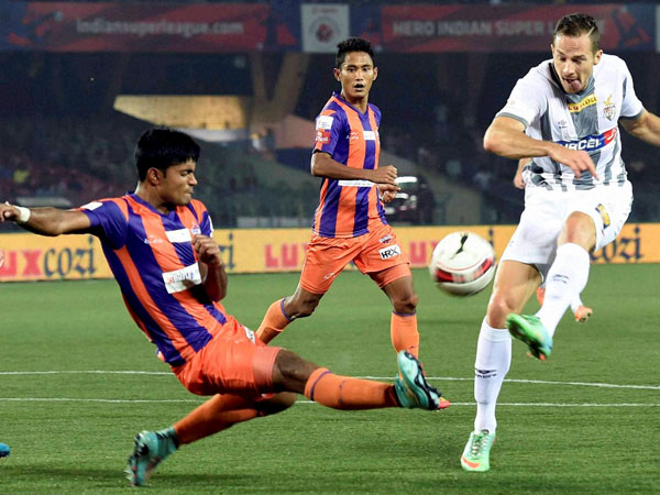 2 గోల్స్‌తో లీడ్ సాధించిన పుణె 