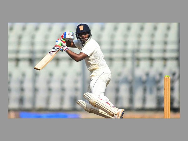 రెండో ఇన్నింగ్స్‌లో 67 బంతుల్లో 135 పరుగులు