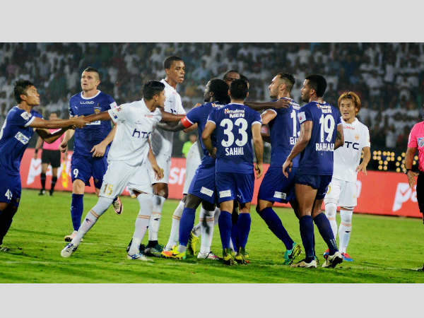 మార్సిలిన్హో, రాఫెల్ అగస్టో మధ్య పోటాపోటీ