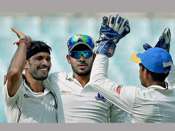 విజయ్ హాజరే ట్రోఫీలో రనదీప్ బోస్‌ Vs దిండా