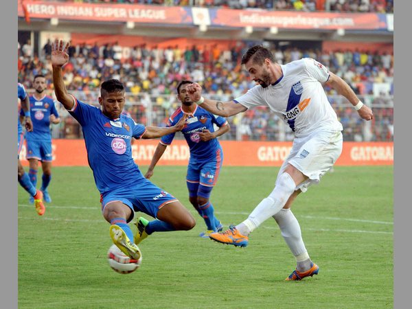 రాబిన్‌కు దీటుగా ఖోంగ్జీ