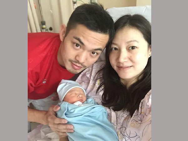 నటి ఝావో యాకితో లిన్ రాసలీలలు