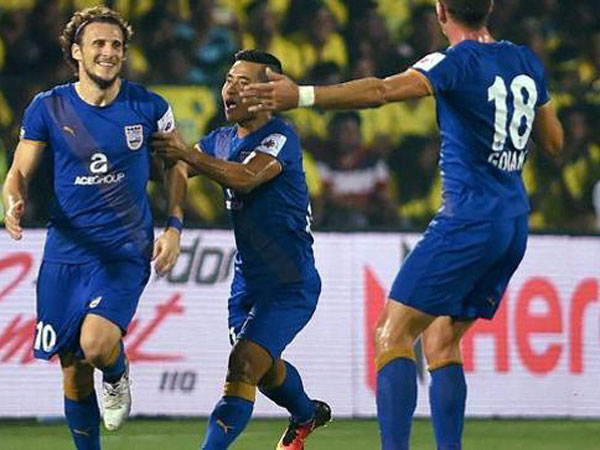 అటాకింగ్ వ్యూహాం 