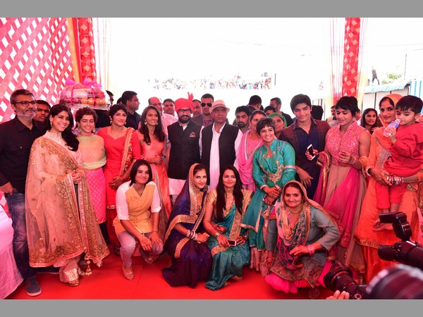 ‘దంగల్’ చిత్రంలో అమీర్ ప్రధాన పాత్ర 