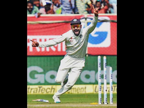  విశాఖ టెస్టుకు హాజరైన ప్రేక్షకులకు ఆనందాన్ని