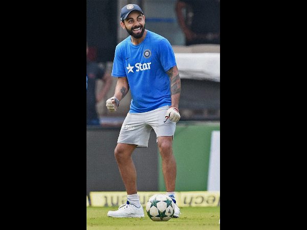  తొలి టెస్టులో కోహ్లీ బాల్ ట్యాంపరింగ్‌