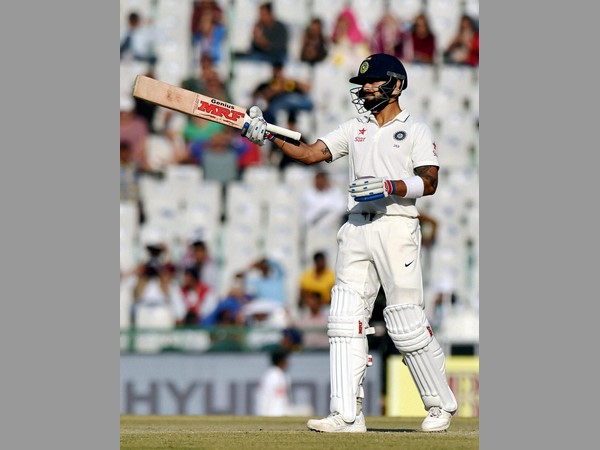 స్టోక్స్ బౌలింగ్‌లో కోహ్లీ