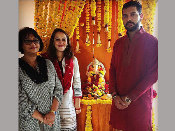 ప్రీ-వెడ్డింగ్ ఫంక్షన్‌‌లో కోహ్లీ సందడి